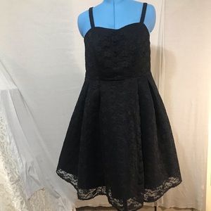 Black lace spaghetti strap dress